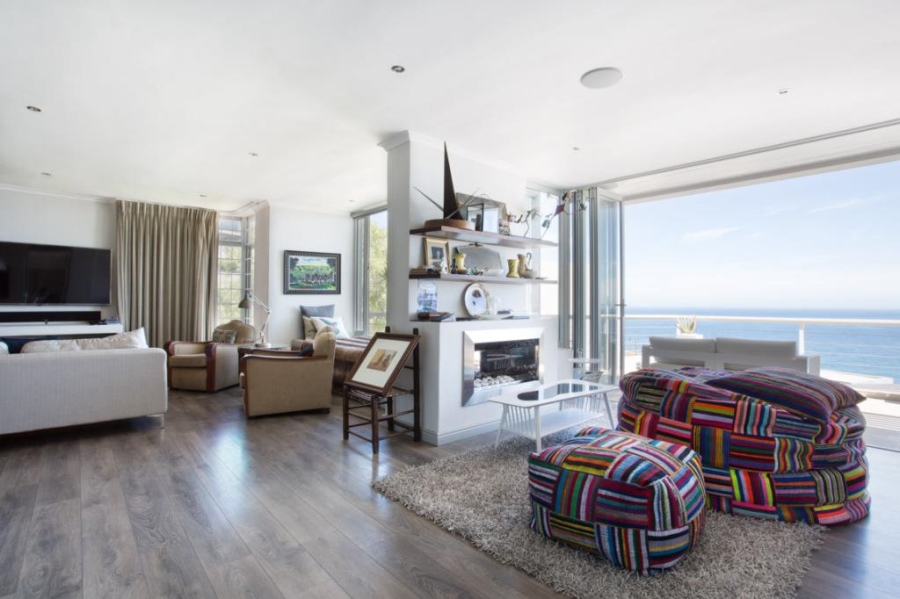 3 Bedroom Property for Sale in Bantry Bay Western Cape